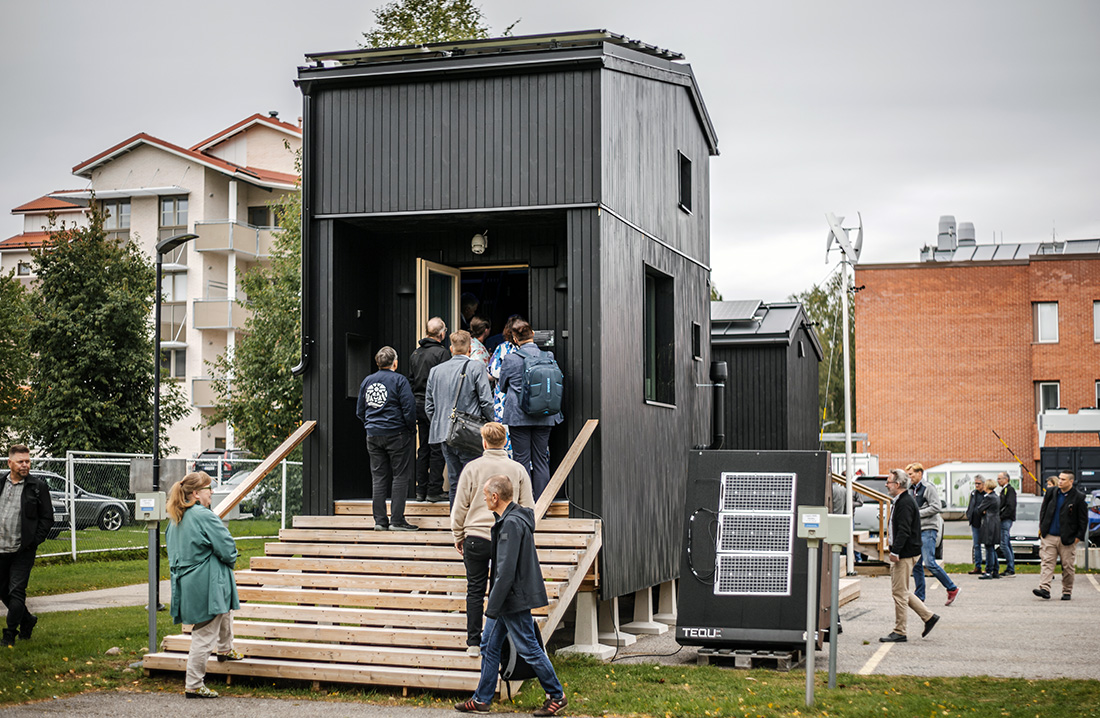 Tiny homes työpaja.jpg